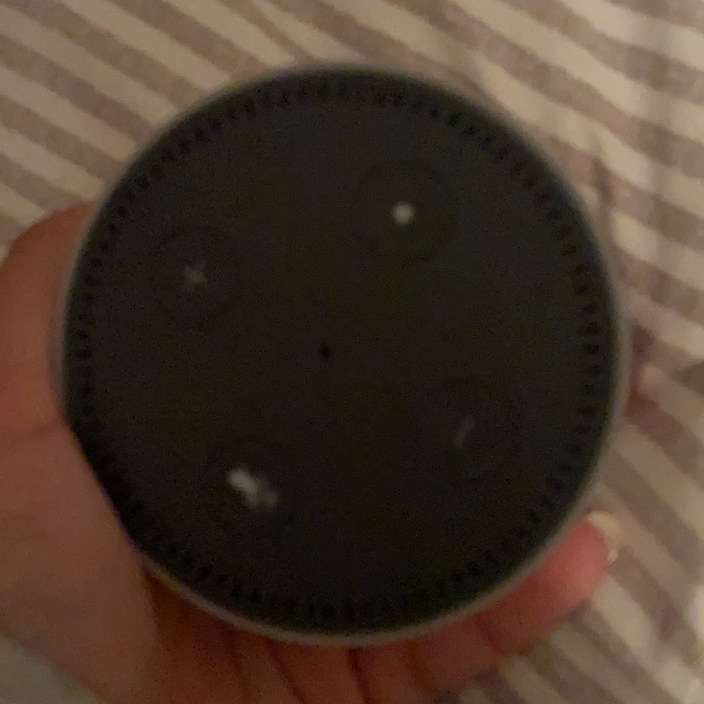 amazon echo dot!! - Picture 2 of 3